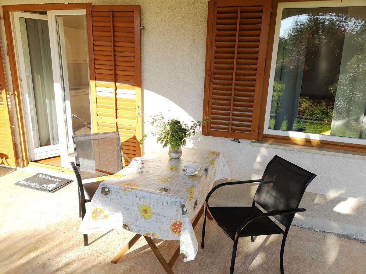 Cerco Appartement Lovran Buitenkant foto