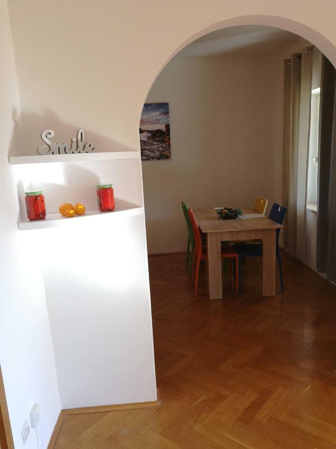 Cerco Appartement Lovran Buitenkant foto