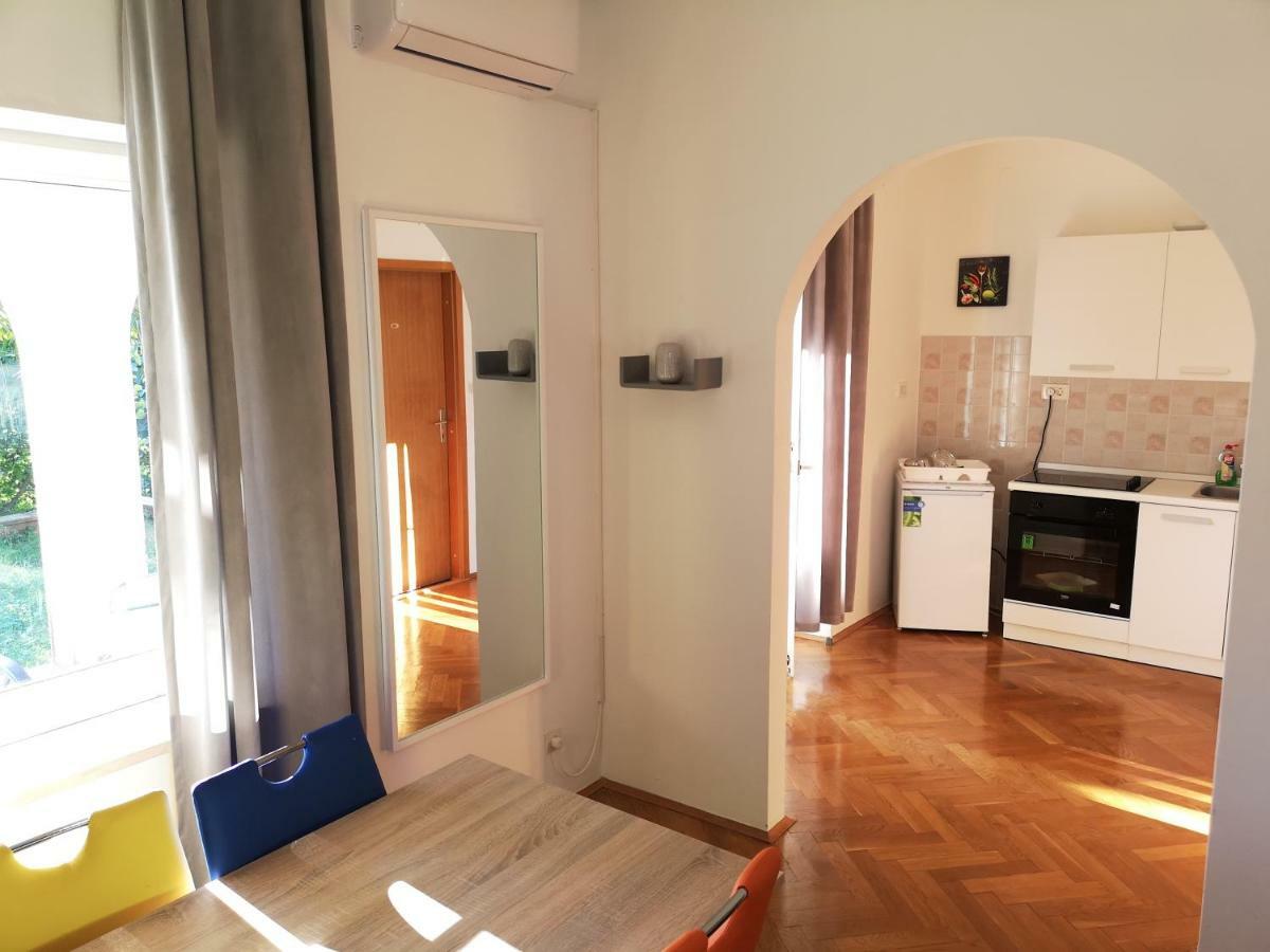 Cerco Appartement Lovran Buitenkant foto
