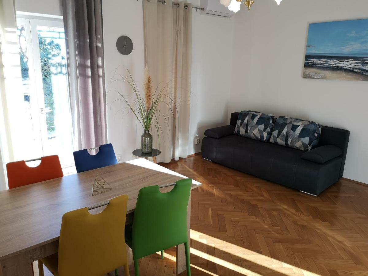 Cerco Appartement Lovran Buitenkant foto