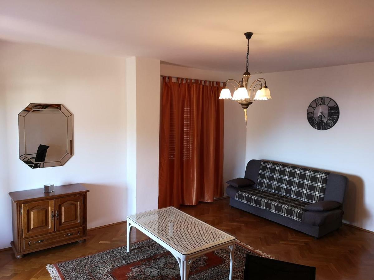 Cerco Appartement Lovran Buitenkant foto